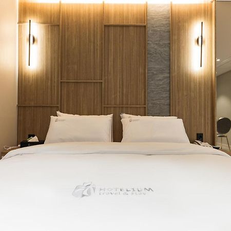 Hotel Lium Cheonan Bagian luar foto