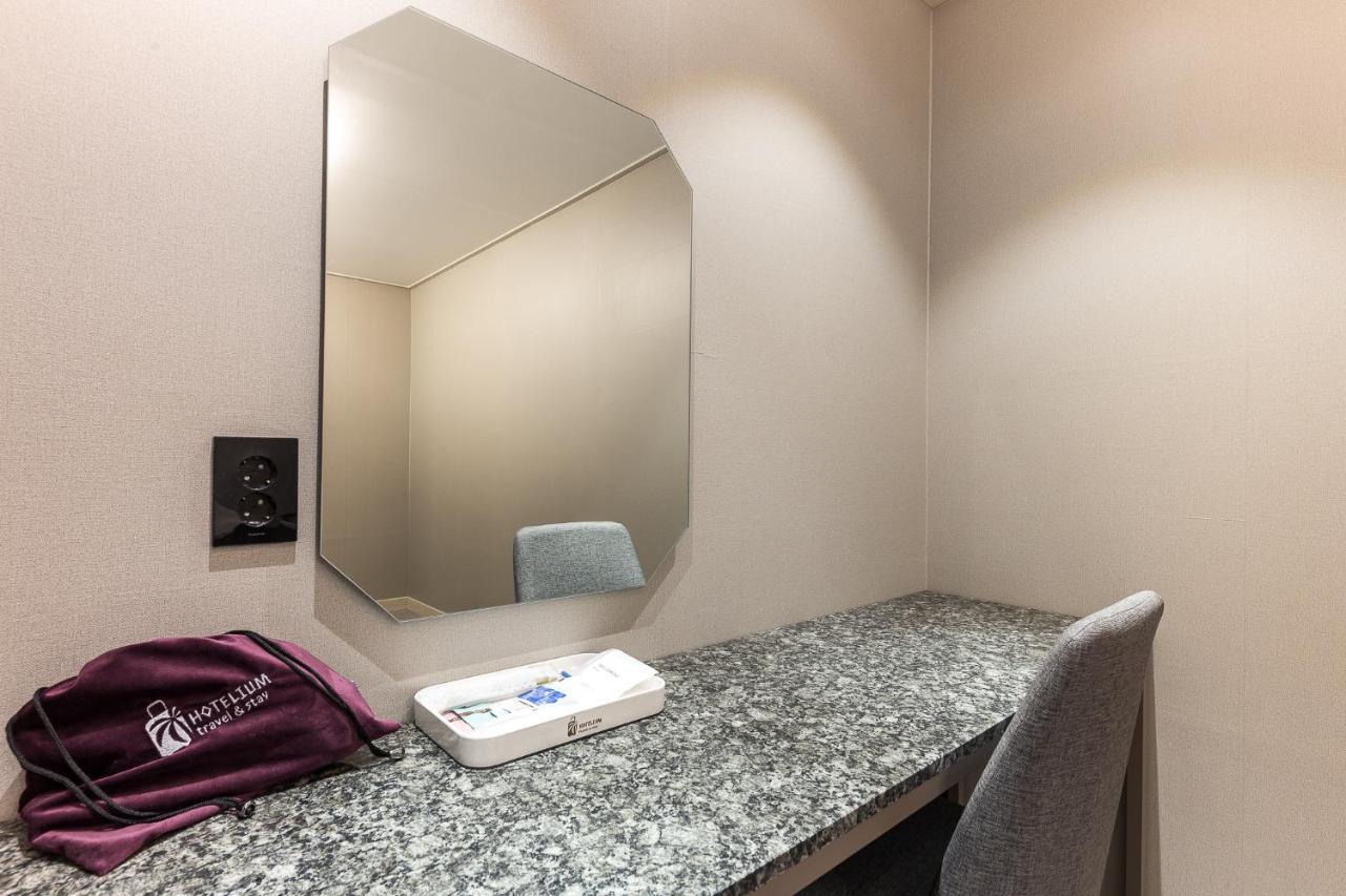 Hotel Lium Cheonan Bagian luar foto